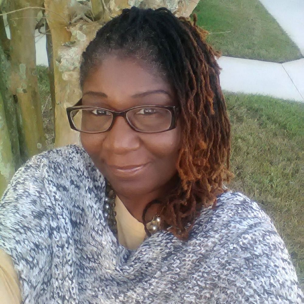 Meet your Posher, Deborah